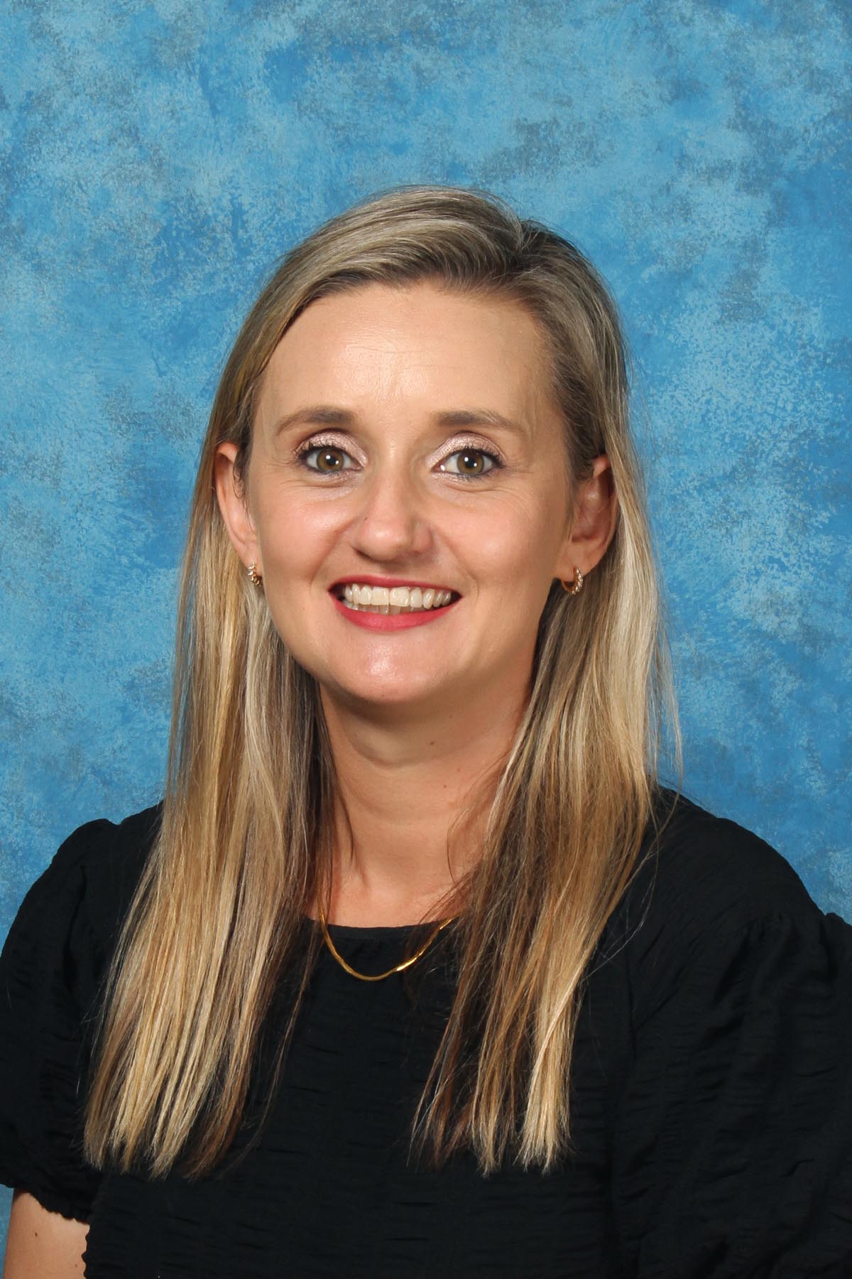 MARELIZE THEUNISSEN